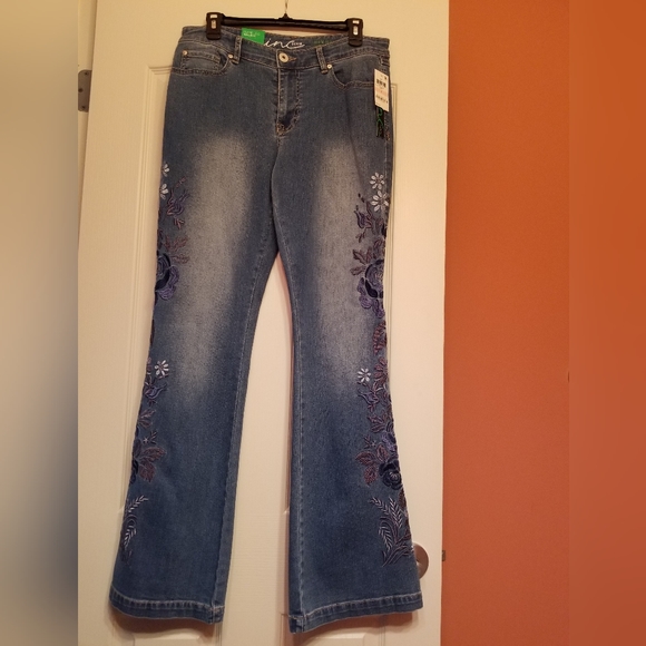 COPY - INC Regular Fit Flare Leg Denim Jeans Size 12 - Picture 1 of 4